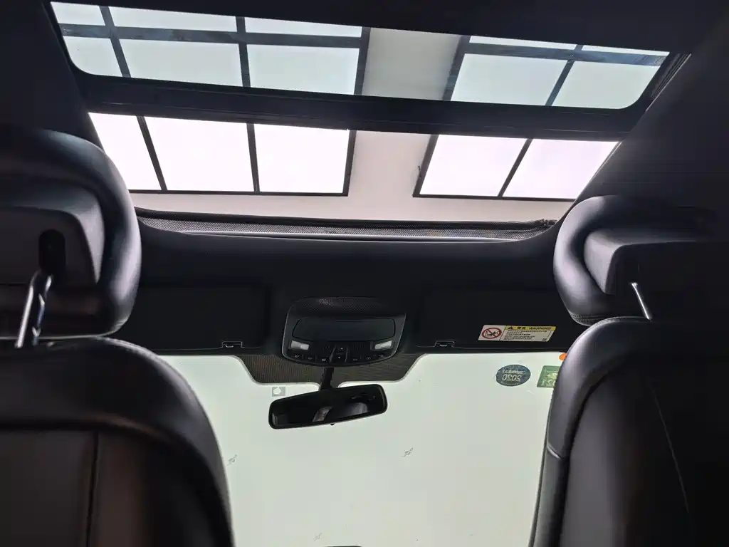 Lincoln MKC — миниатюра 19