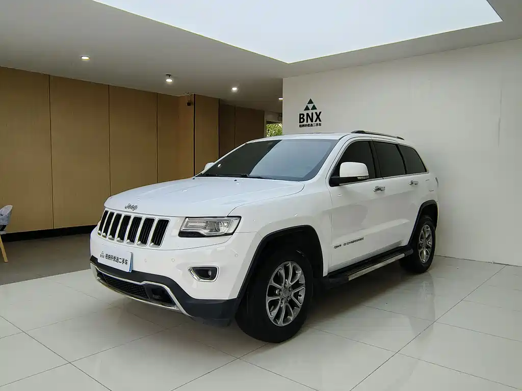 Jeep Grand Cherokee (Import) 2016