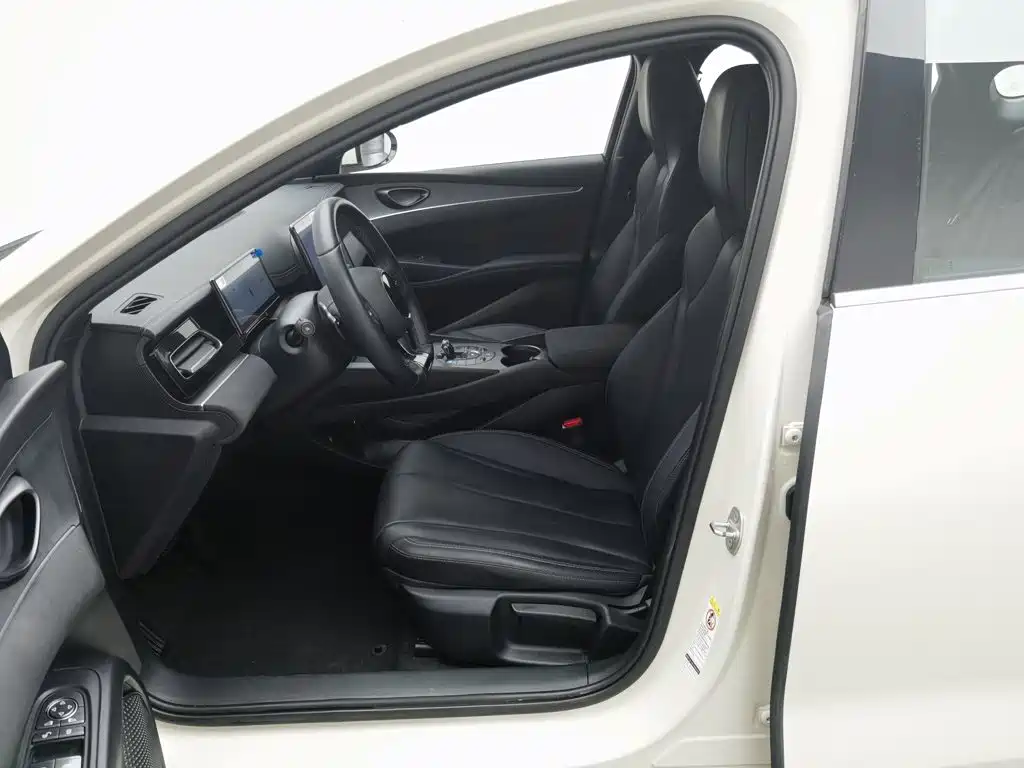 BYD Seal 06 — миниатюра 10