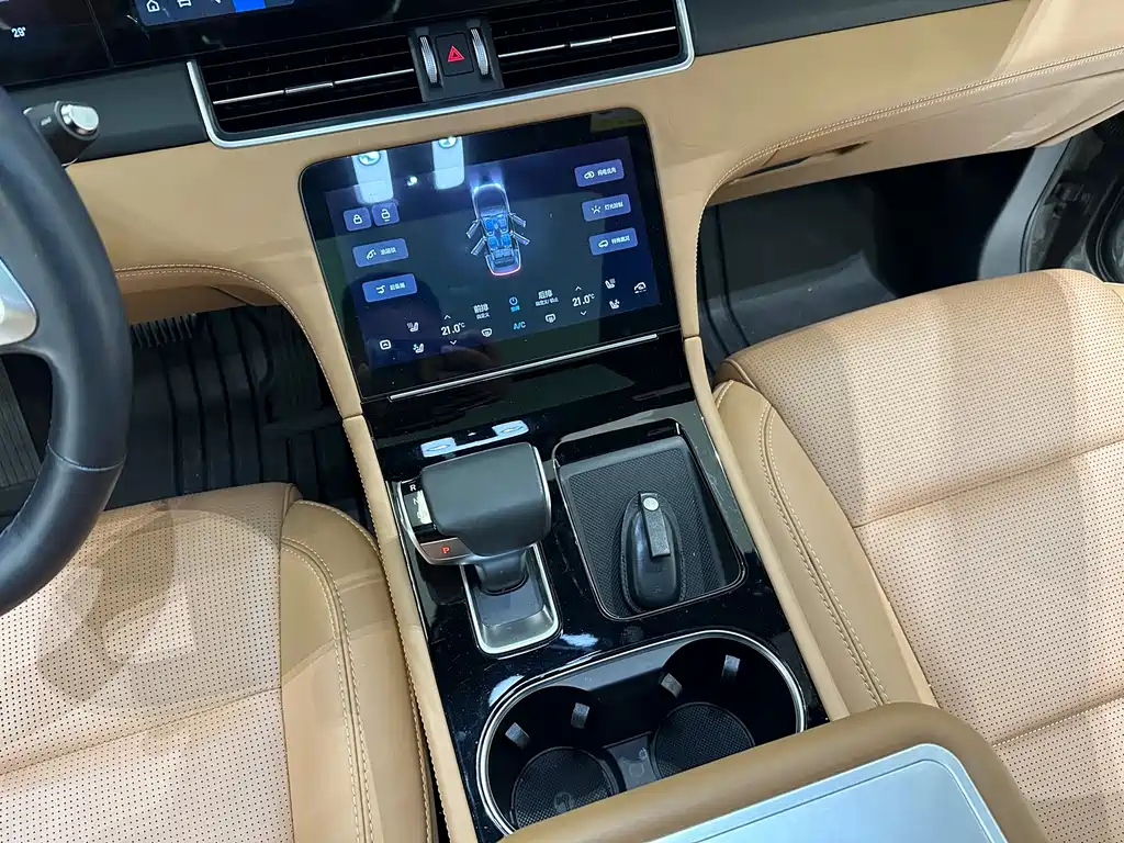 Li Auto Li ONE — миниатюра 20