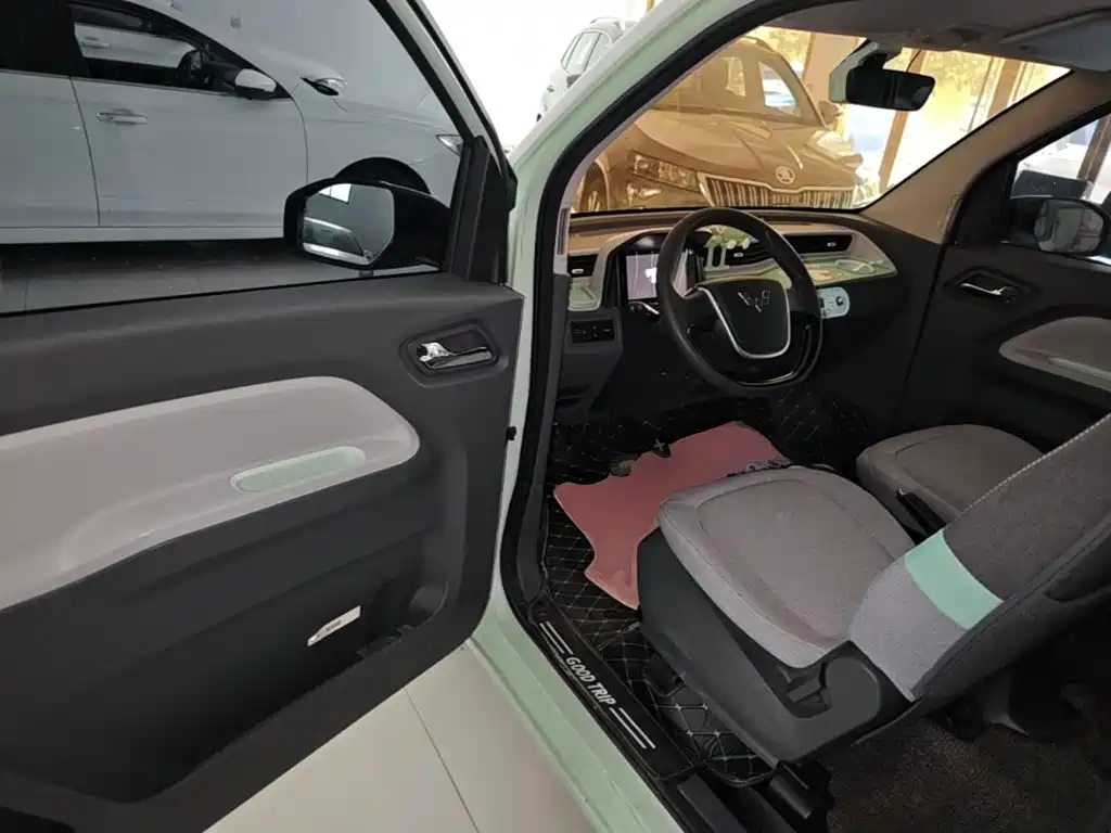Wuling MINIEV — миниатюра 16