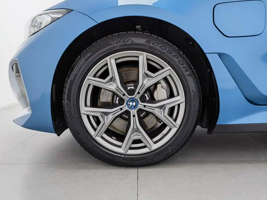 BMW i3 — миниатюра 17