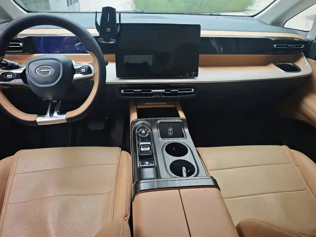 GAC Motor Trumpchi E8 — миниатюра 5