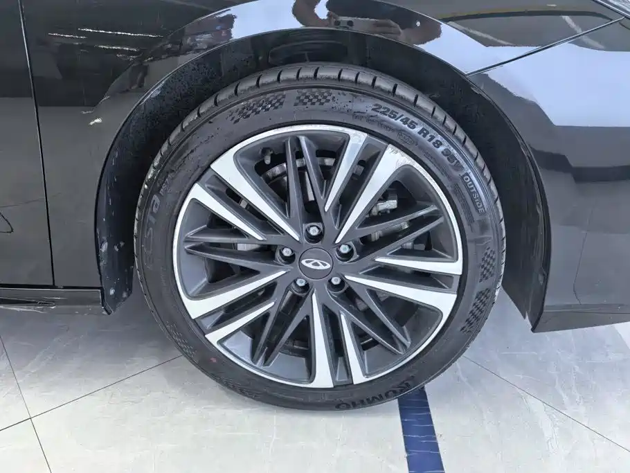 Chery Arrizo 8 — миниатюра 6