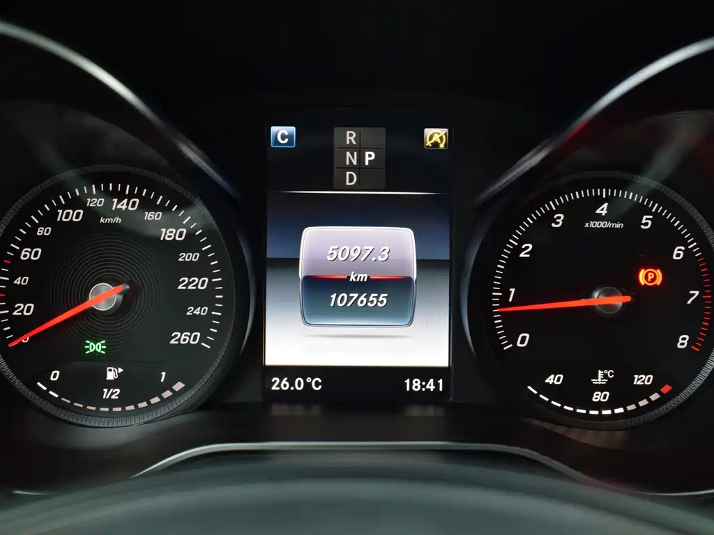 Mercedes-Benz GLC — миниатюра 11