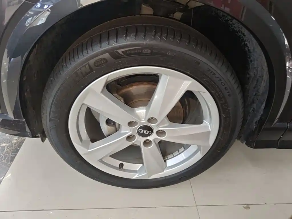 Audi Q2L — миниатюра 23