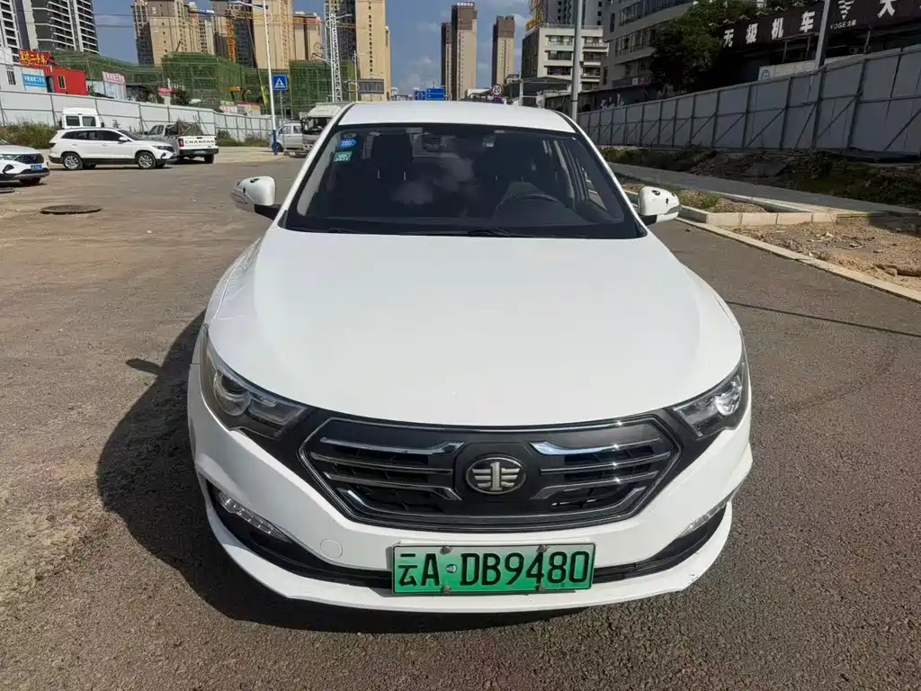 Bestune B30EV — миниатюра 2