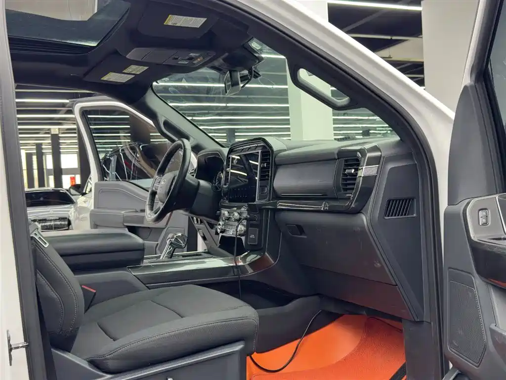 Ford F-150 2022 3.5T XLT