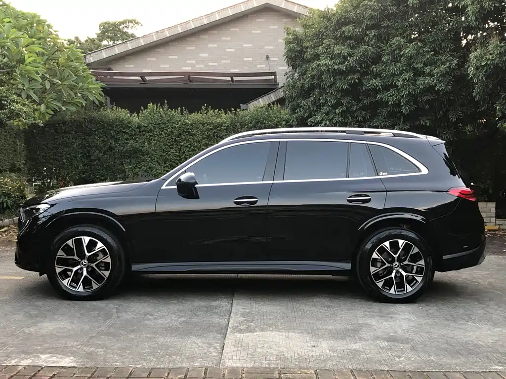 Mercedes-Benz GLC — миниатюра 4