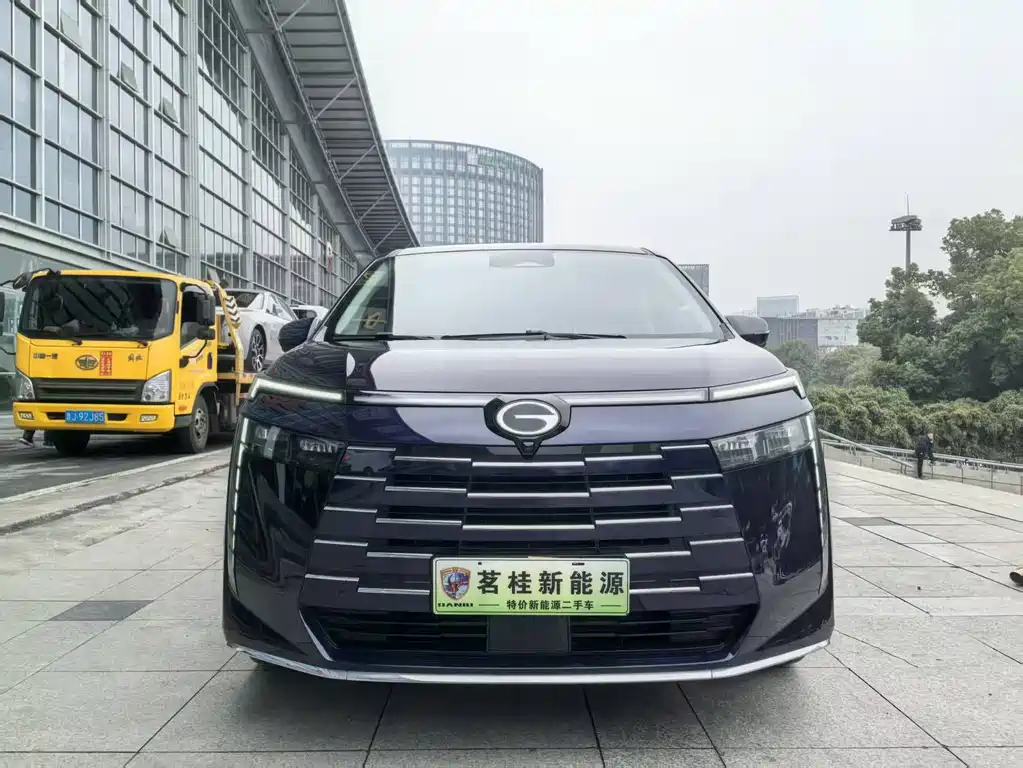 GAC TRUMPCHI E8 NEW ENERGY