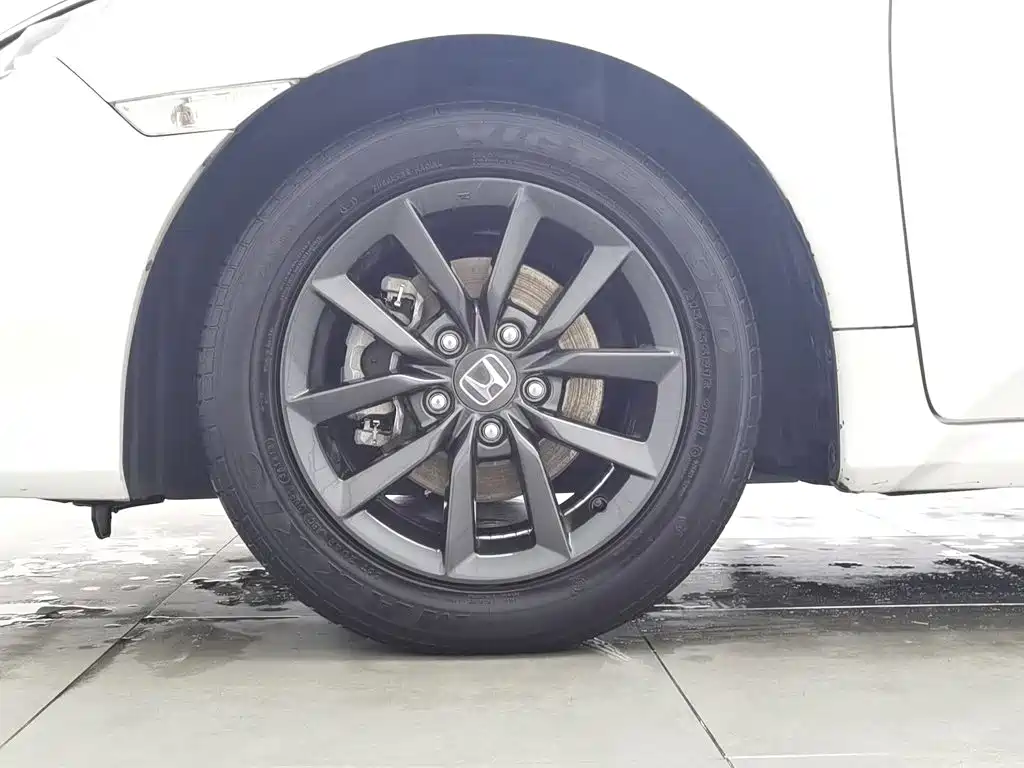 Honda Civic — миниатюра 17
