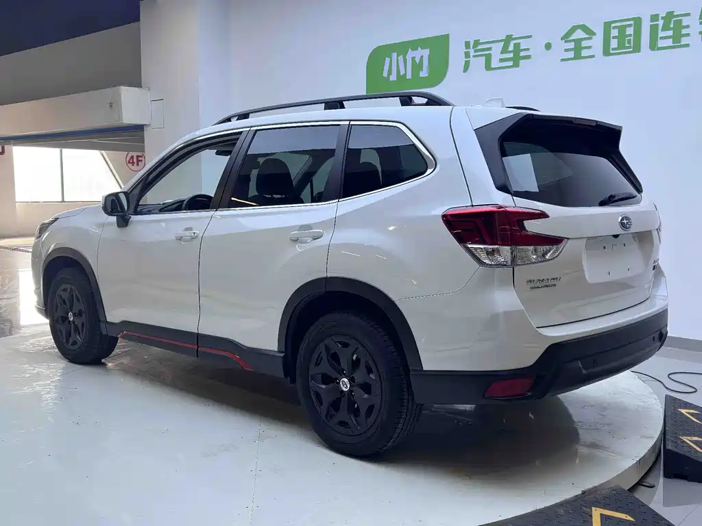 SUBARU FORESTER