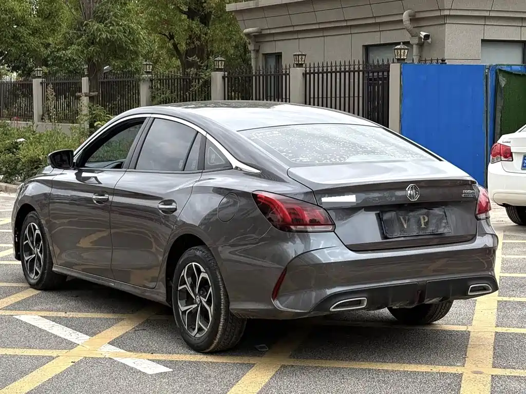 MG MG5 — миниатюра 7