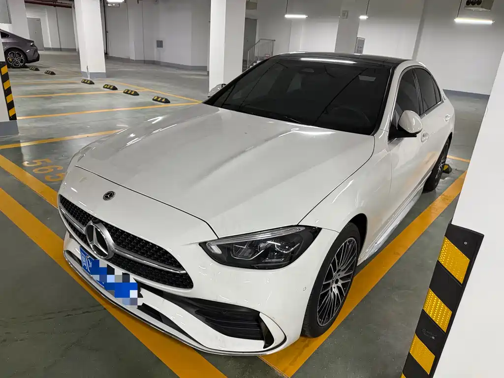 Mercedes-Benz C-Class 2023
