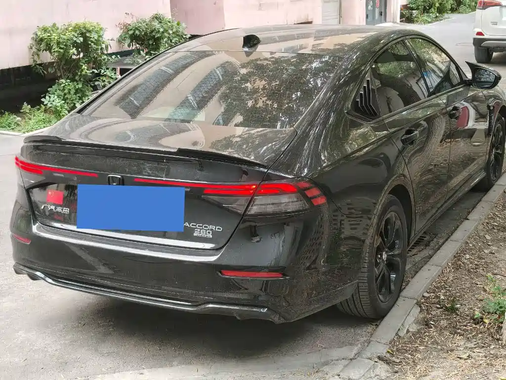 Honda Accord — миниатюра 6