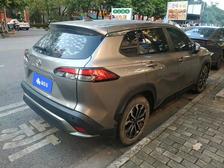 Toyota Frontlander — миниатюра 3