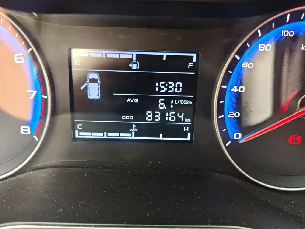 Geely Vision — миниатюра 5