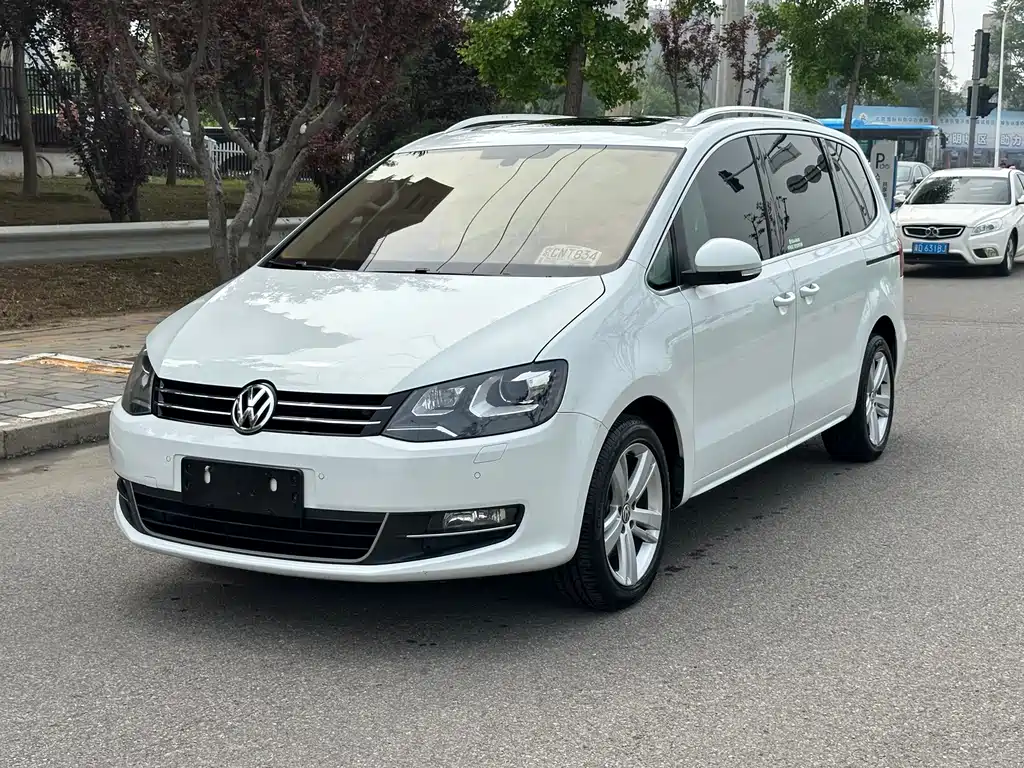 Купить Volkswagen Sharan