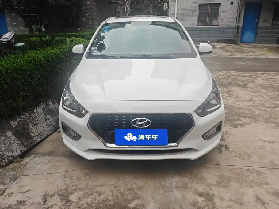 Hyundai Verna — миниатюра 2