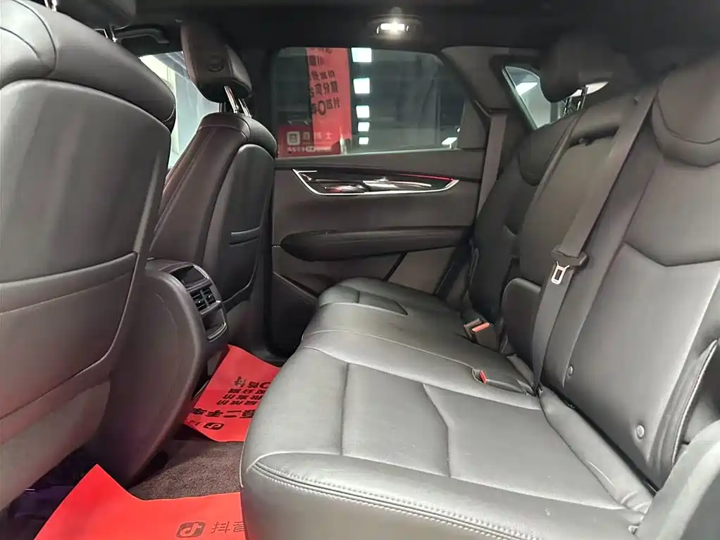 Cadillac XT5 2022 2.0T Luxury