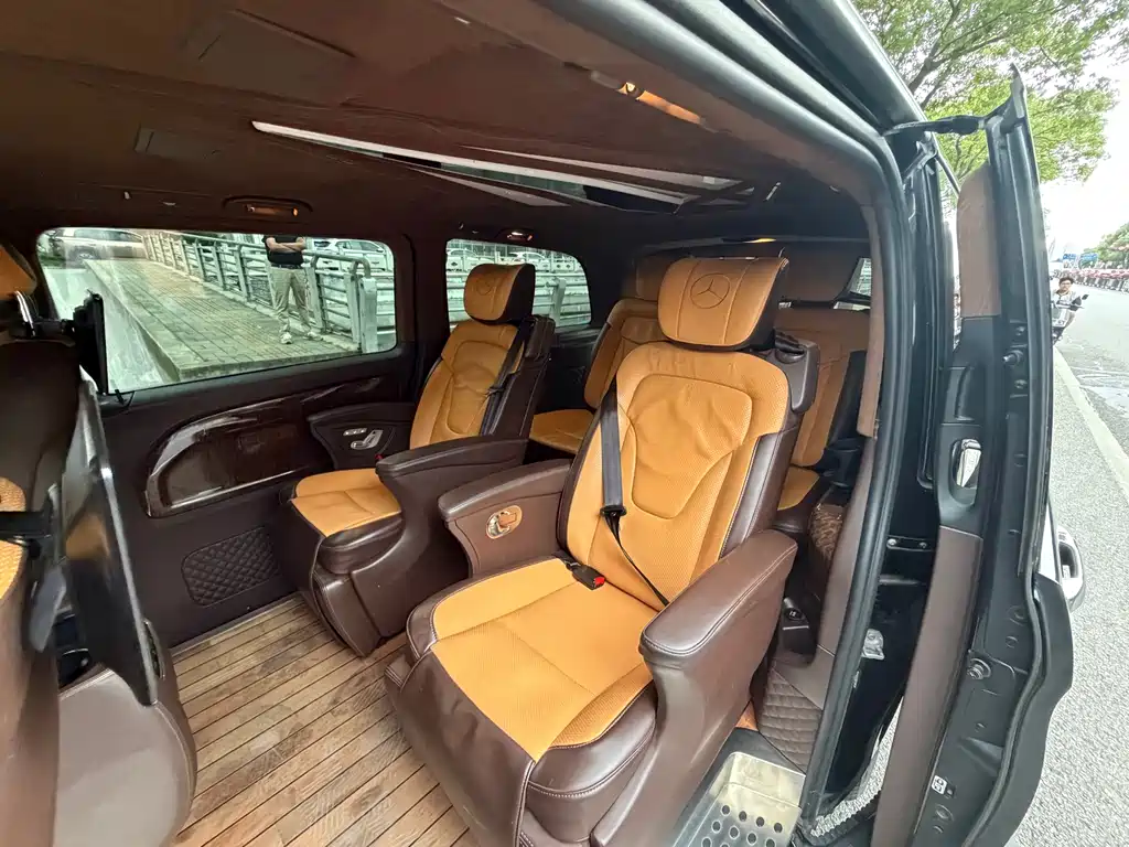 Mercedes-Benz Vito (Import) — миниатюра 10