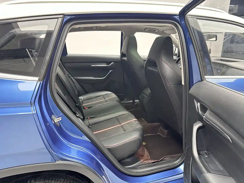 Skoda Kamiq — миниатюра 13