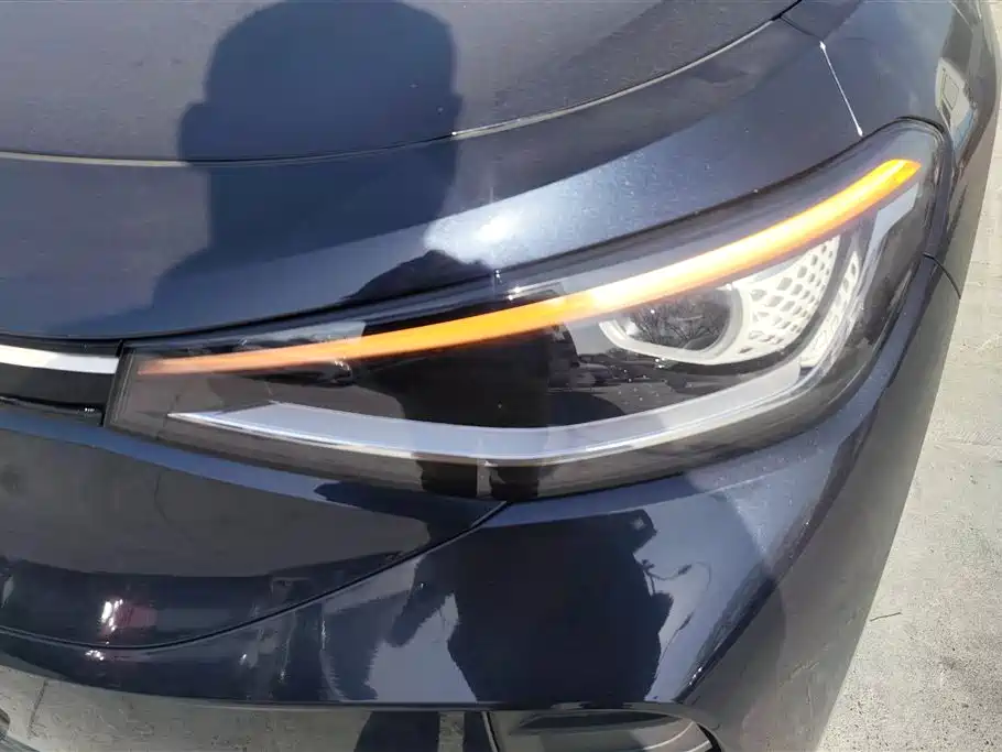 VOLKSWAGEN ID.4 CROZZ