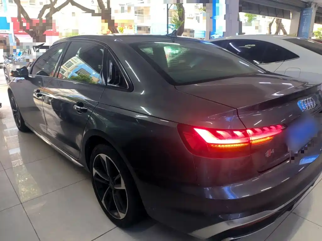 Audi A4L — миниатюра 5