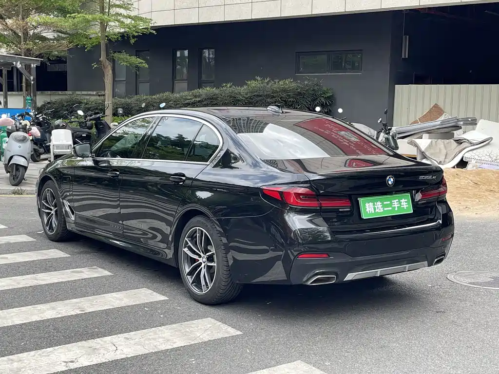 BMW 5 Series 5 2021 535Le M Sport