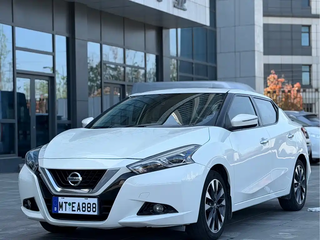 Nissan Bluebird 2018