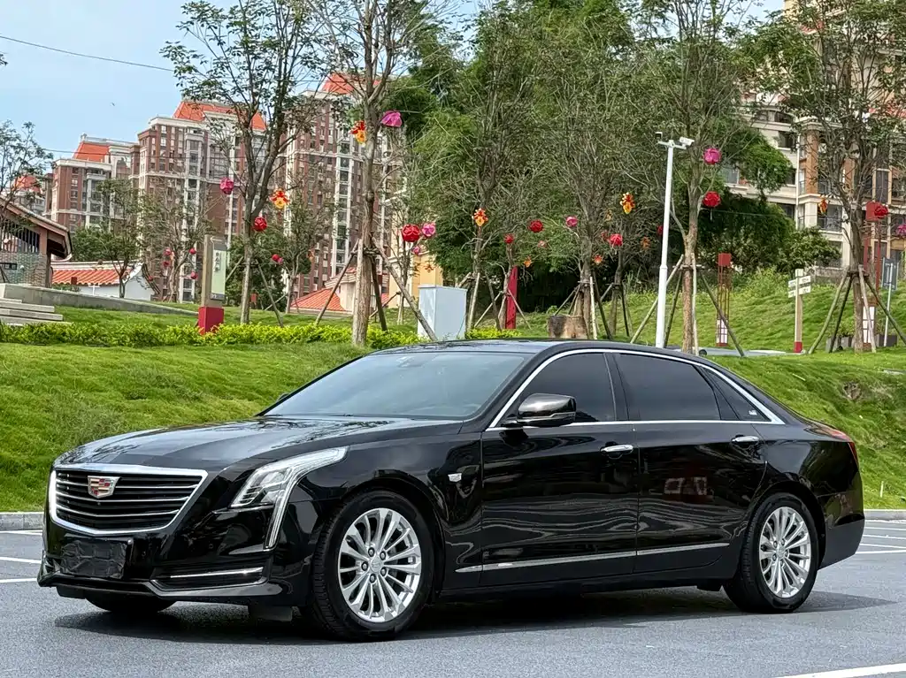 Купить Cadillac CT6