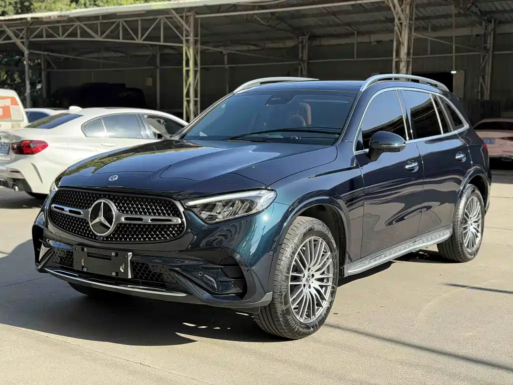 Mercedes-Benz GLC 2025