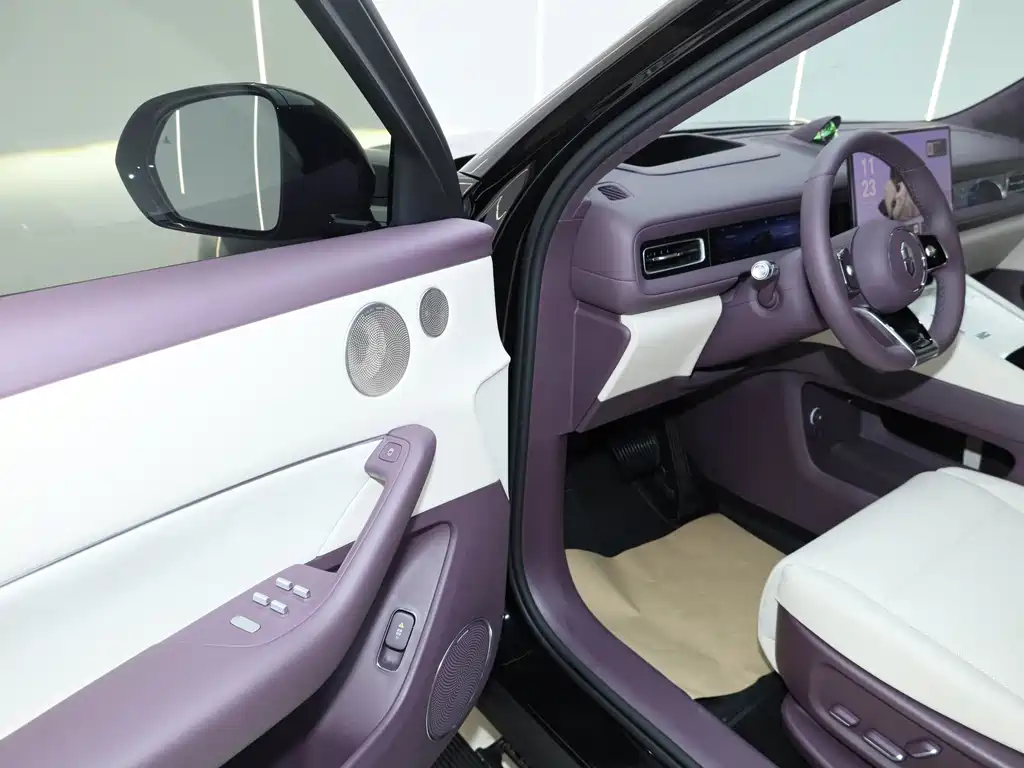 AITO AITO M6 — миниатюра 13