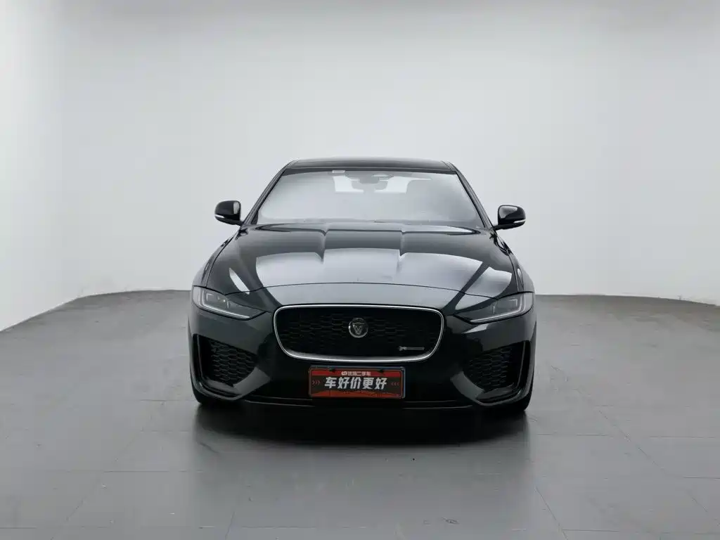 Jaguar XEL — миниатюра 3