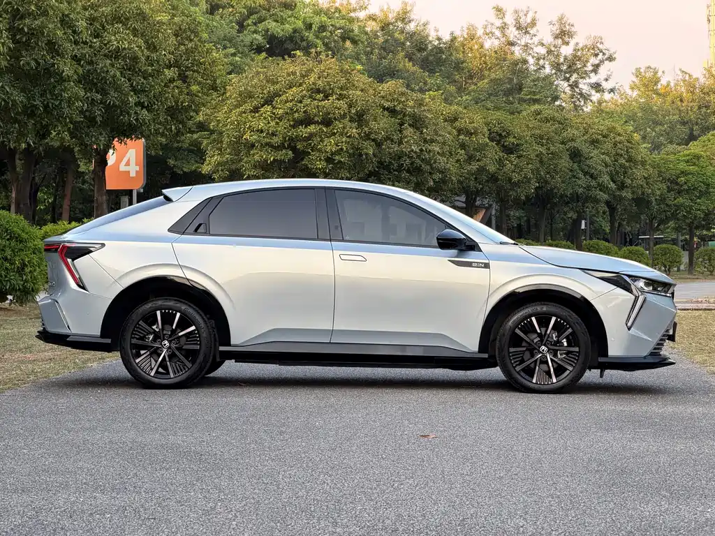 Honda Lieguan e:NS2 — миниатюра 5