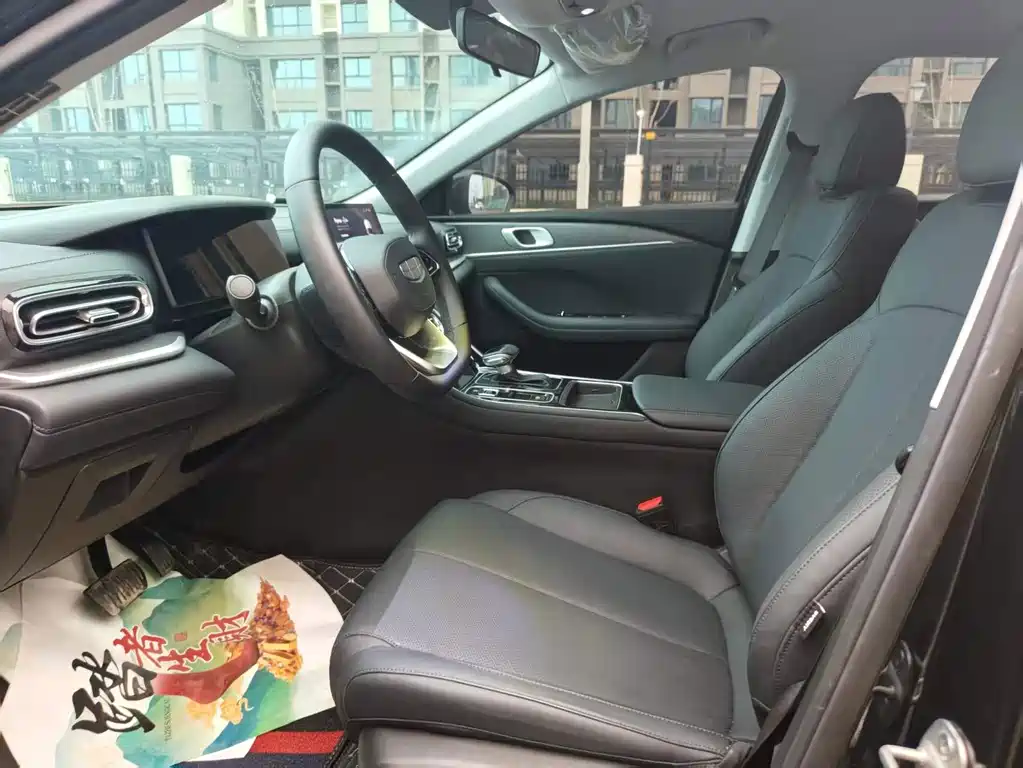 Geely Emgrand — миниатюра 5