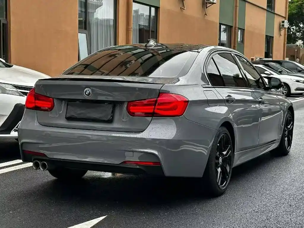 BMW 3 Series — миниатюра 7