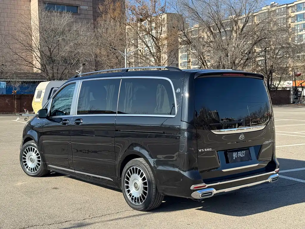 MERCEDES-BENZ V CLASS