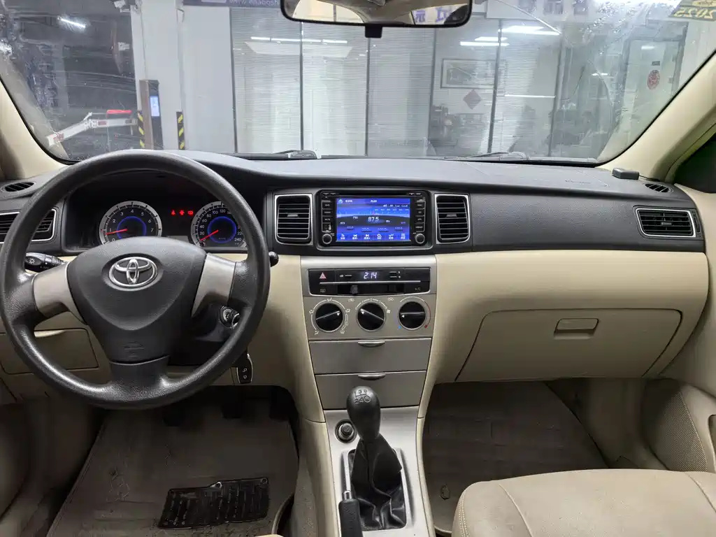 Toyota Corolla 2013 1.6L MT