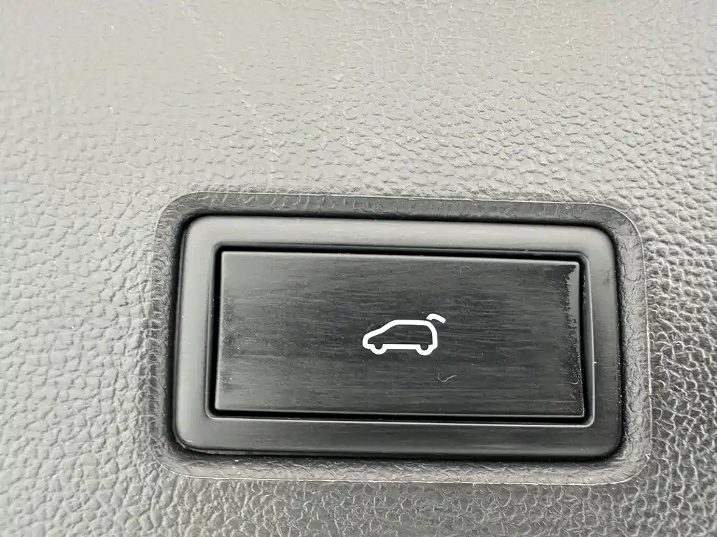 Volkswagen T-Roc 2022 — фото 19