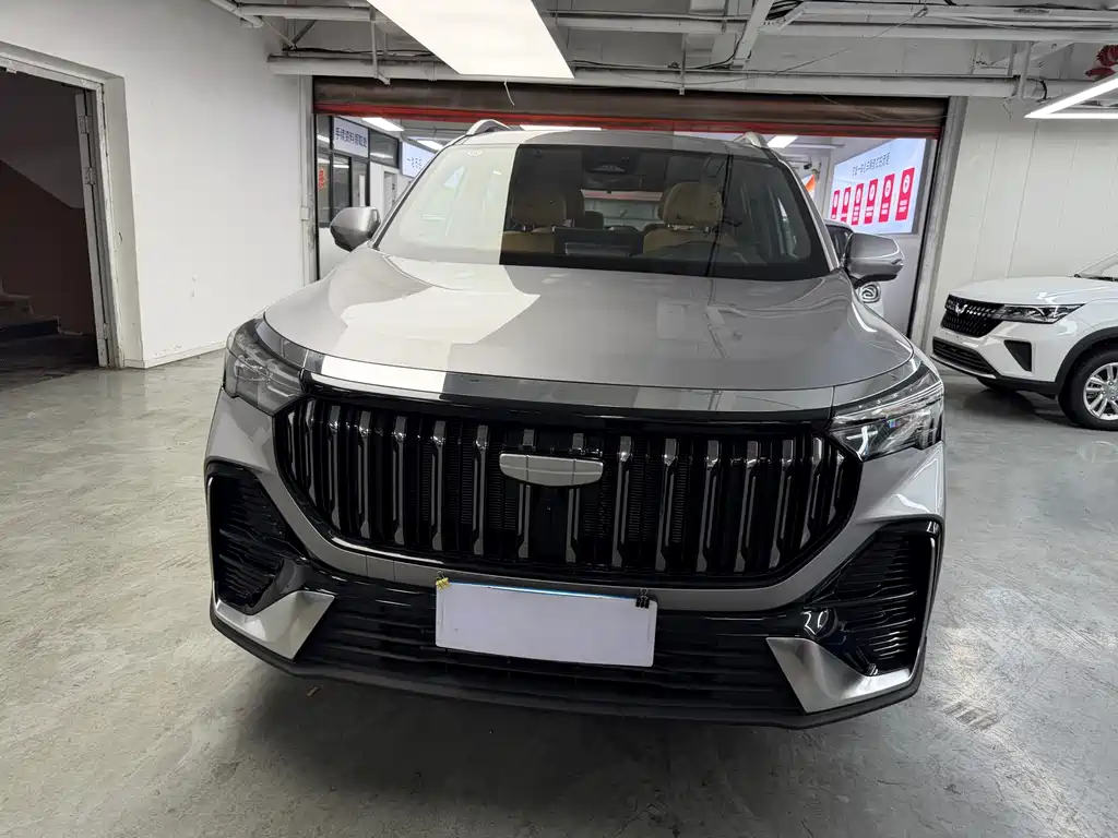 Geely Haoyue L — миниатюра 2