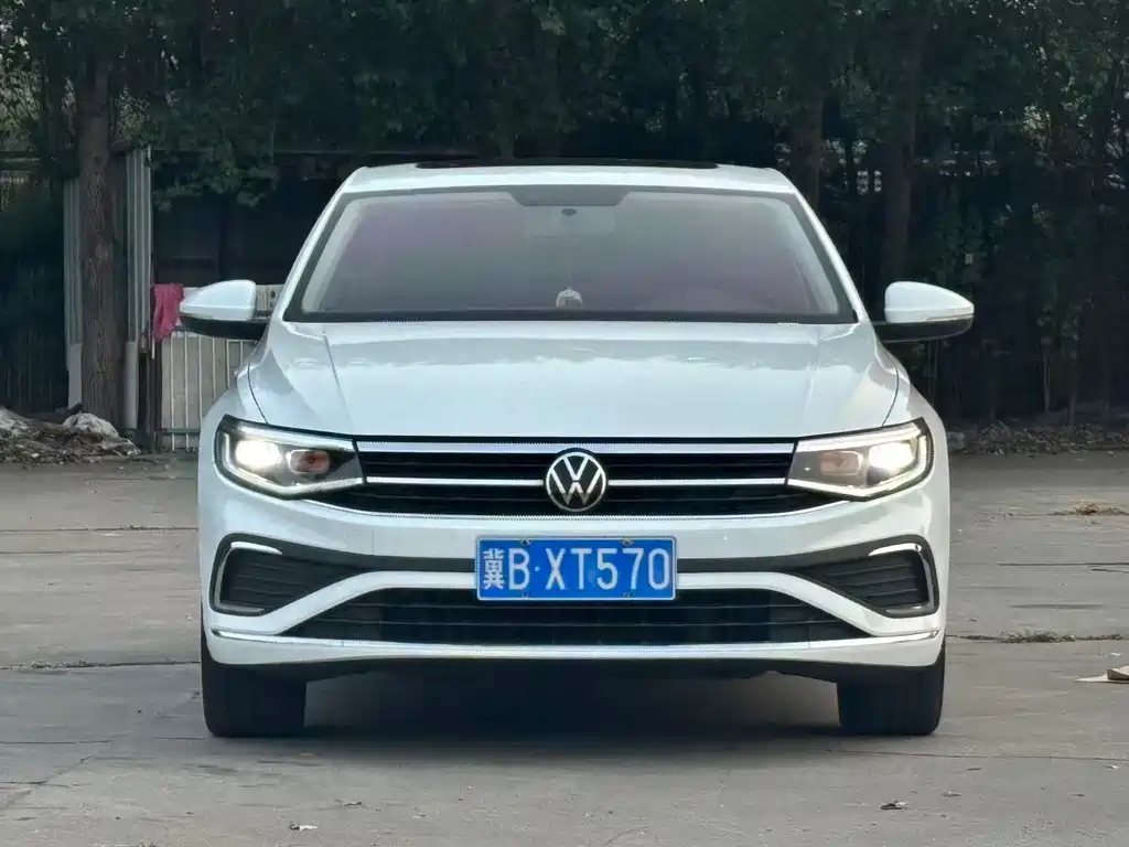 Volkswagen Bora — миниатюра 2