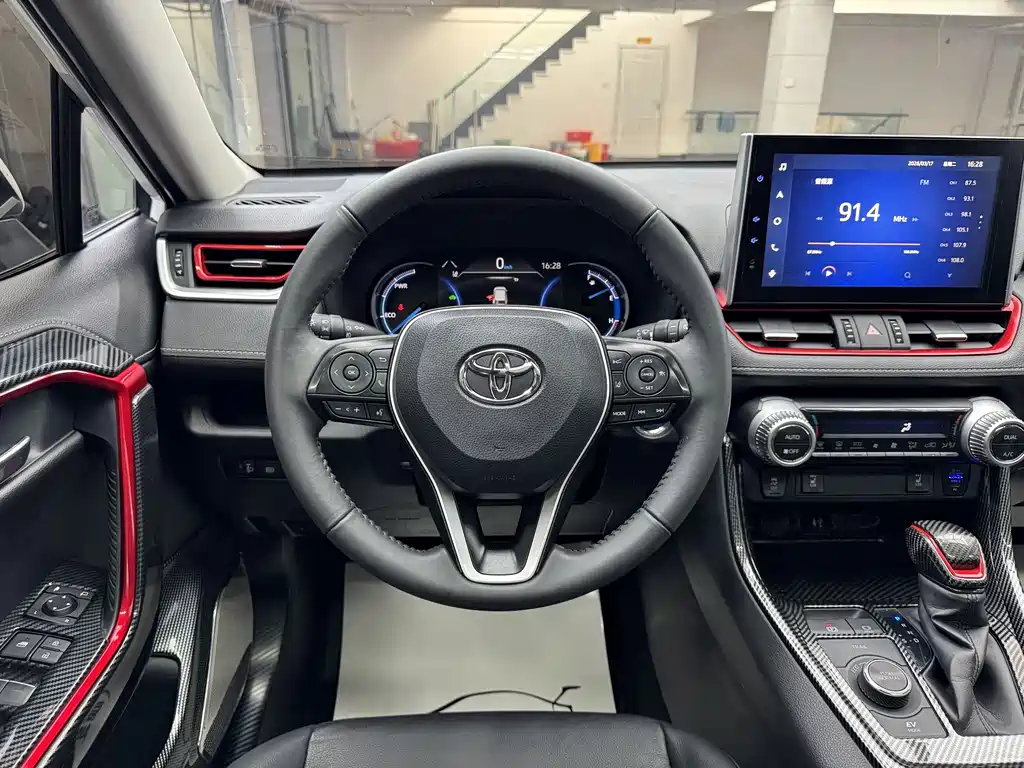 TOYOTA RAV4 RONGFANG