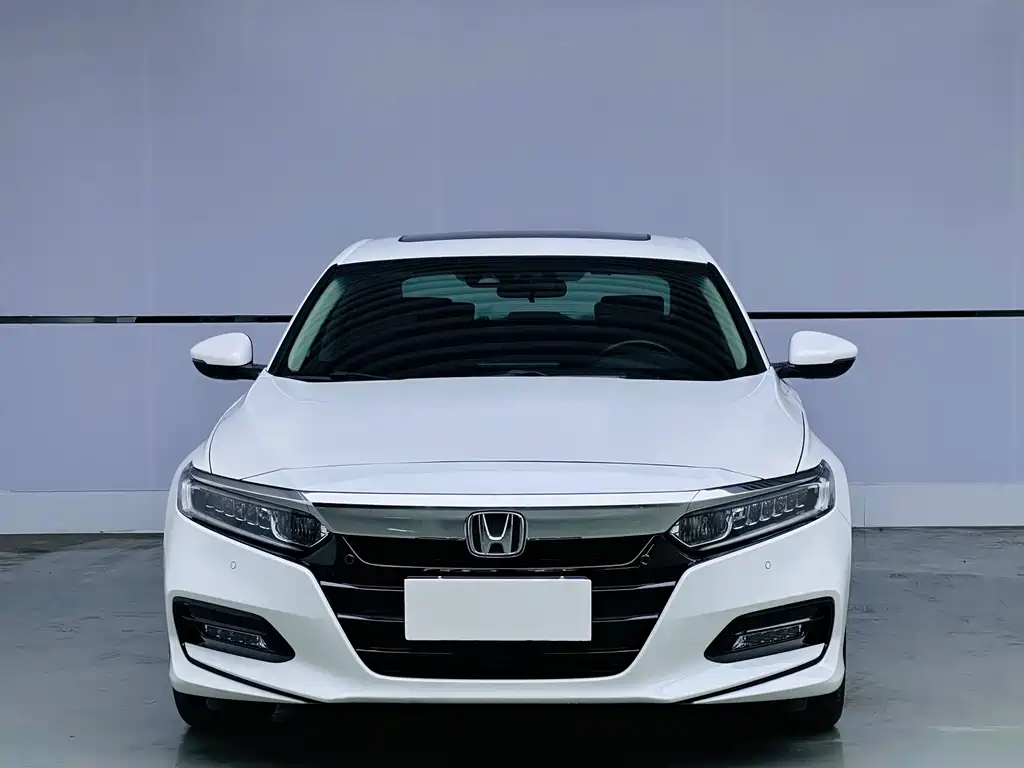 Honda Accord 2018 260TURBO Luxury V