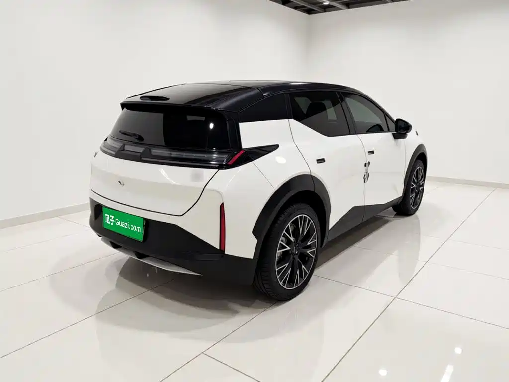 Zeekr X — миниатюра 6