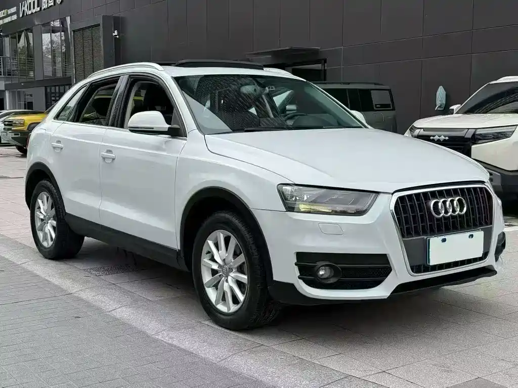 Audi Q3 2015 35 TFSI
