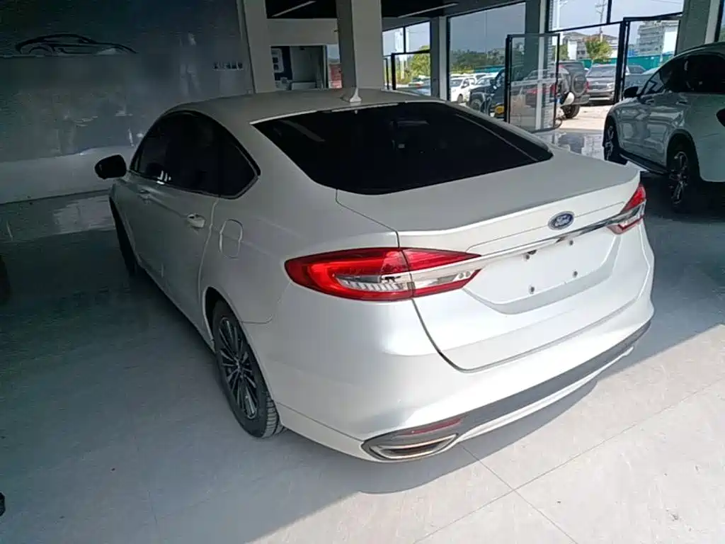 Ford Mondeo New Energy — миниатюра 5