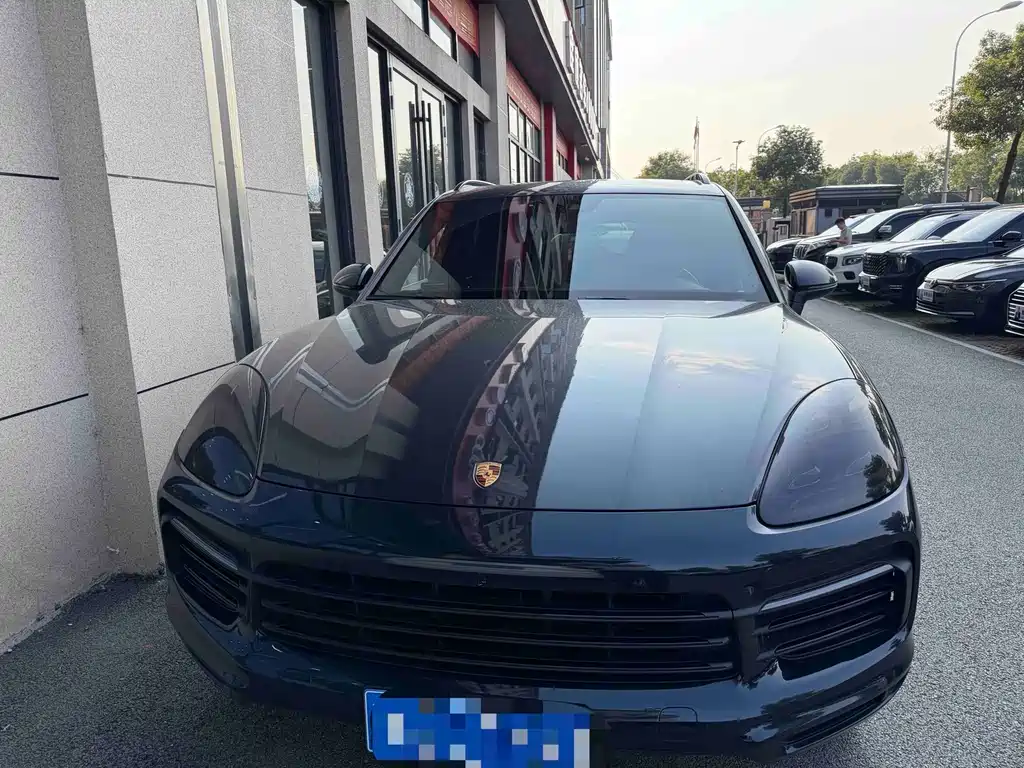 Porsche Cayenne — миниатюра 2