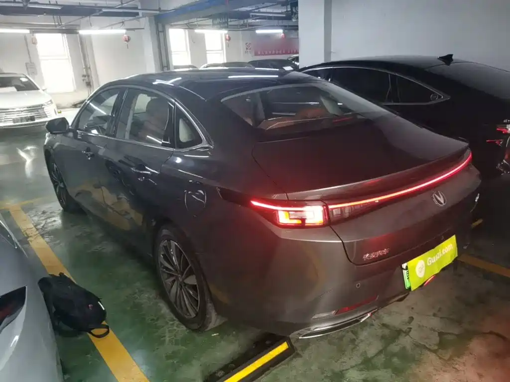 Changan EadoPHEV PHEV 2025 145KM