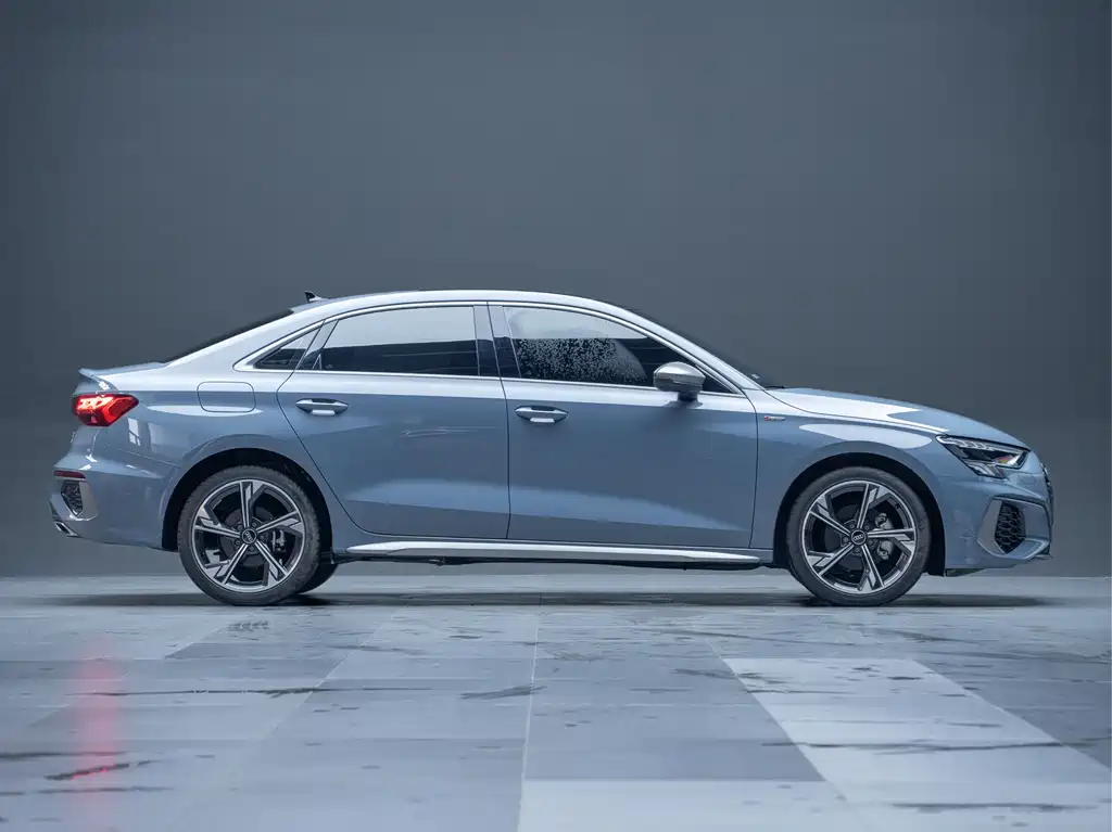 Audi A3 2022 A3L Limousine 35 TFSI RS